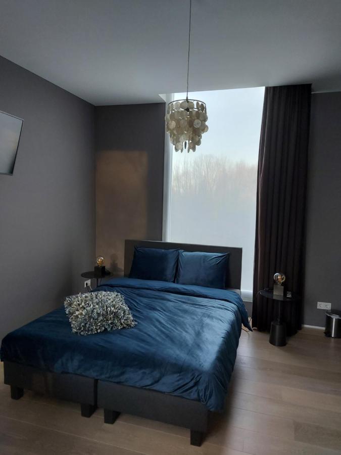 Bed & Wellness Boxtel, Luxe Kamer Met Airco En Eigen Badkamer Buitenkant foto